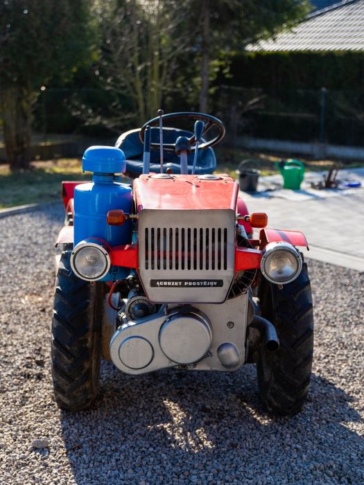 Ciągnik TZ-4K-14
