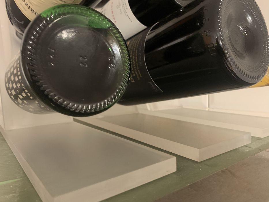 Suporte garrafas para 4 garrafas