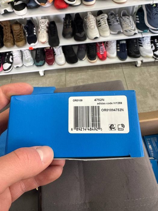 ОРИГІНАЛ 100% Сонцезахисні Окуляри Adidas Originals OR0109 (52N)