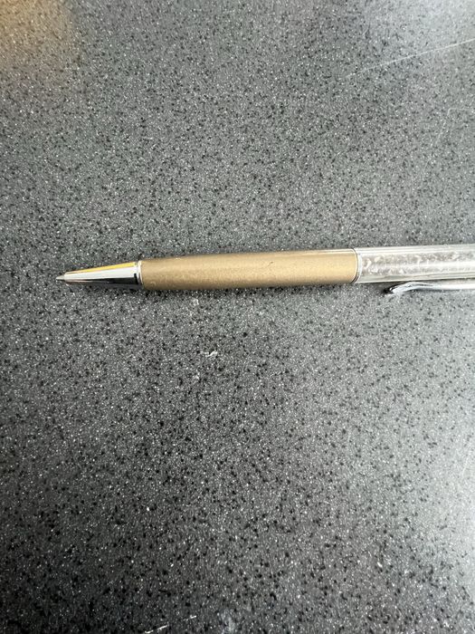 Dlugopis damski Swarovskj