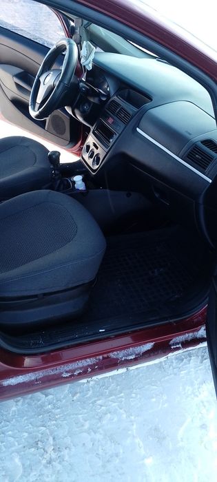 Фіат Лінеа 1.4 2010 р.