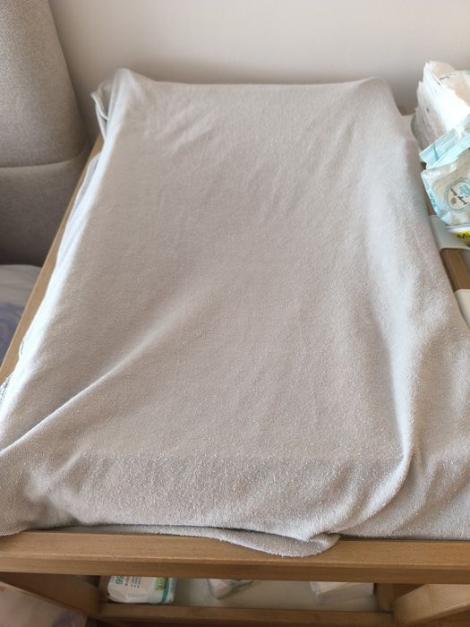 Muda fraldas com almofada