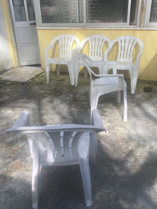 Mesa de terraço Dobravel, com 5 cadeiras incluidas