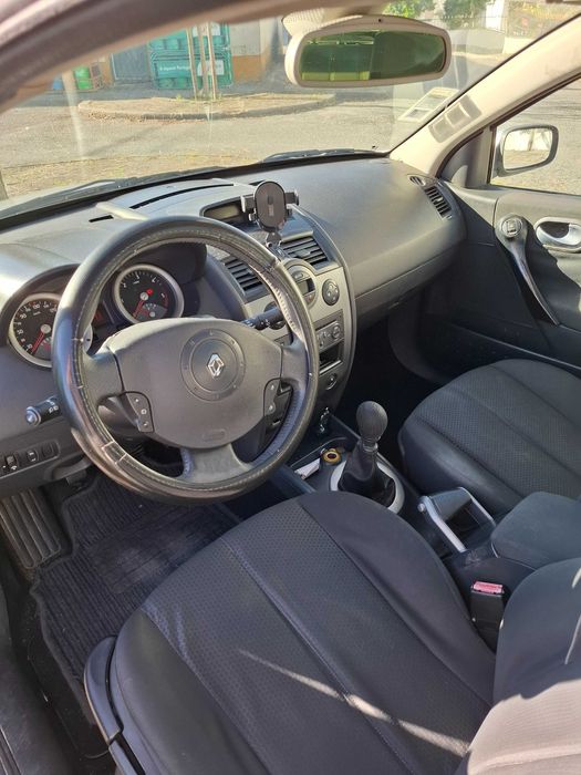 Renault Mégane 2006 Teto Panorâmico 175mil km