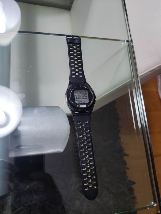 Relógio Bushnell de golfe distâncias