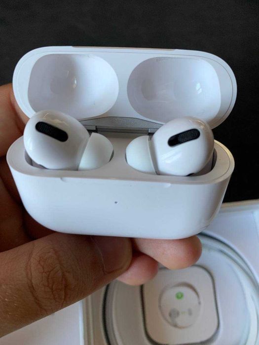Продам AirPods Pro