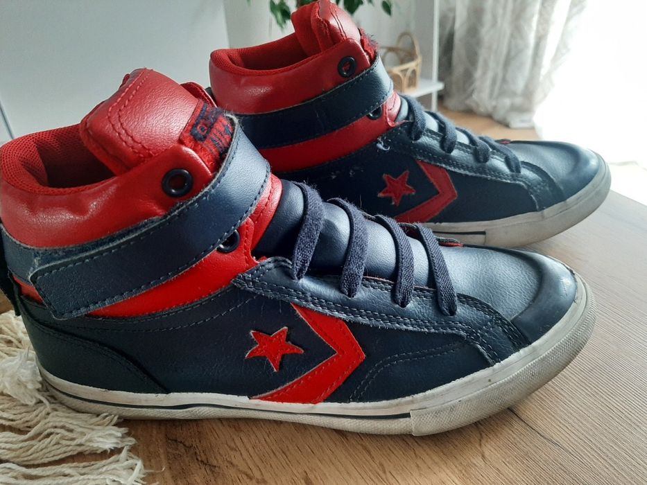 Converse granatowe skórkowe 36