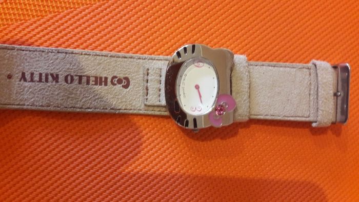 Various Women's Watches, Hello Kitty, SD&N, VIVE64737950714371121