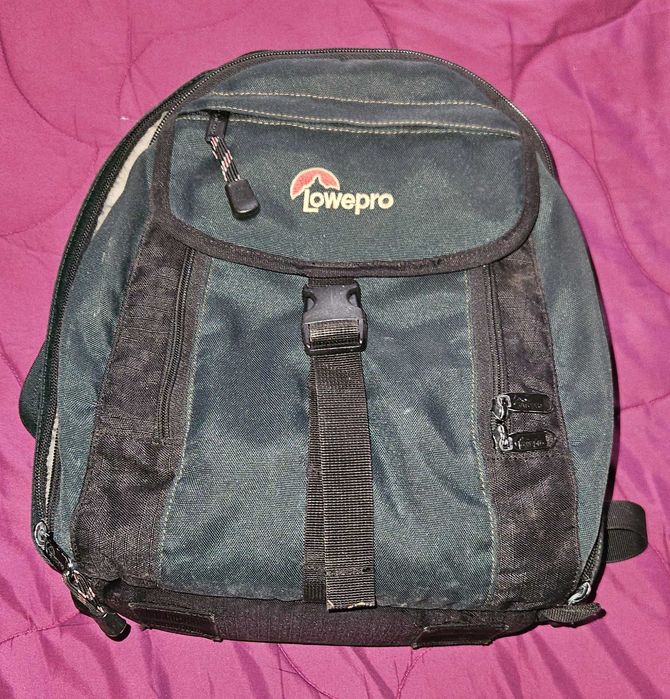 Lowepro MicroTrekker 200
