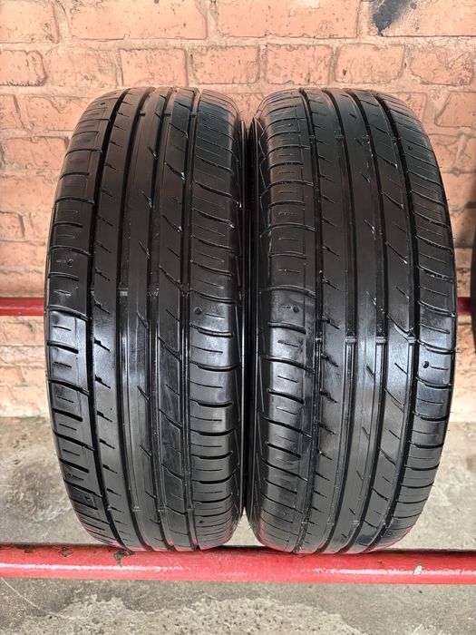 Пара літніх шин 205/70R14 Falken