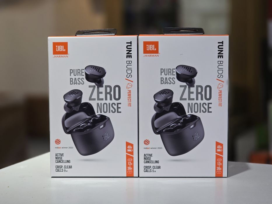 Навушники JBL Tune Buds Black (JBLTBUDSBLK)