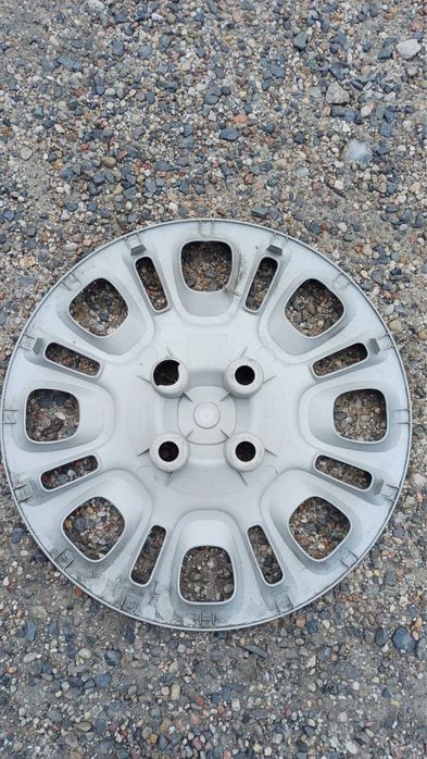 Oryginalne kołpaki do fiat panda 14 cali przykręcane