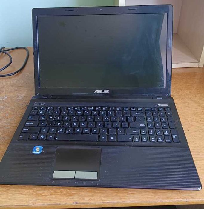 Ноутбук ASUS K53E
