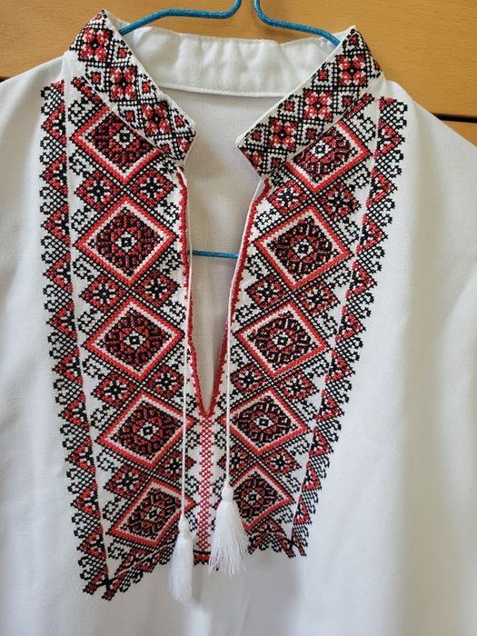 Вишиванка для хлопчика 10 років.