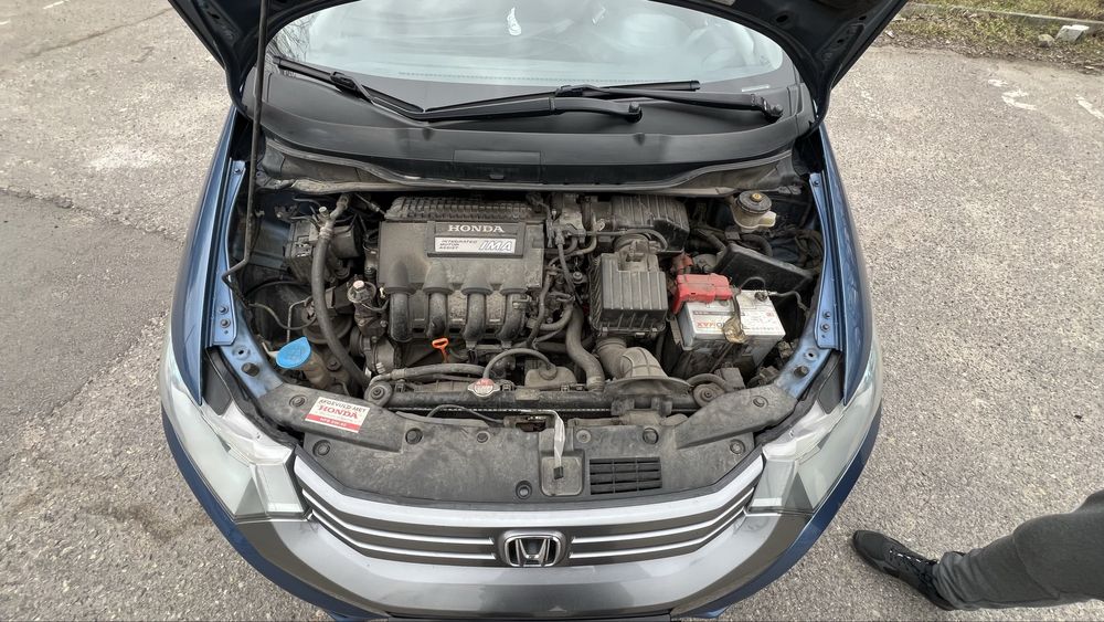 Продам Honda Insight/Гибрид