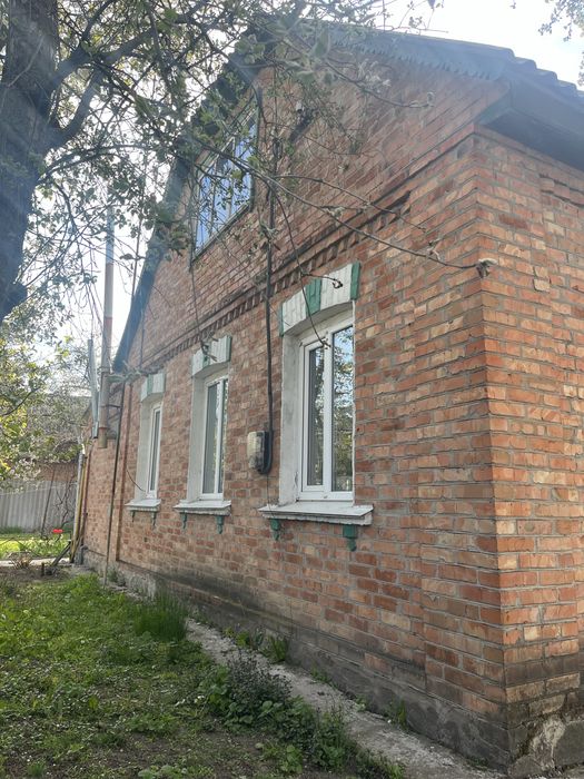 Будинок з ремонтом