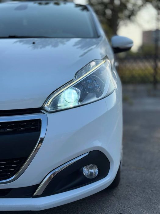 Peugeot 208 2019 VIN VF3CCYHYPKW121187 фото оголошення 8 з 19