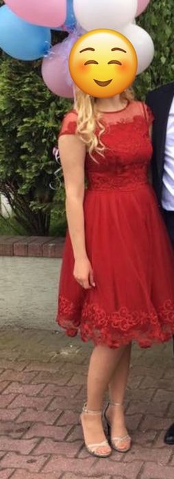 Czerwona sukienka z koronką Chi Chi London rozmiar M/38/10