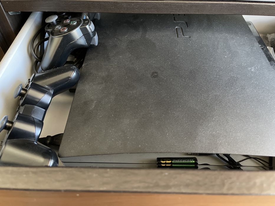 PlayStation 3 com 2 comandos