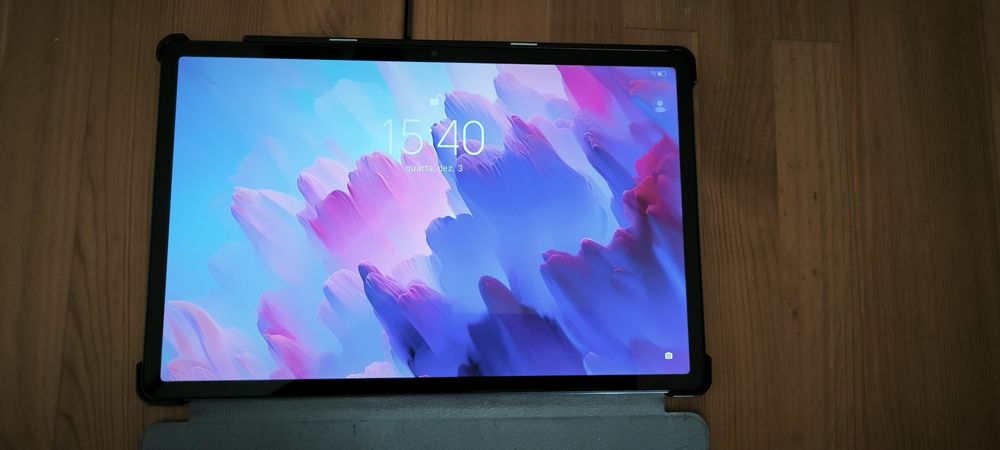 Vendo Tablet Lenovo modelo P12 c/caneta, fatura e garantia ate 07/2027