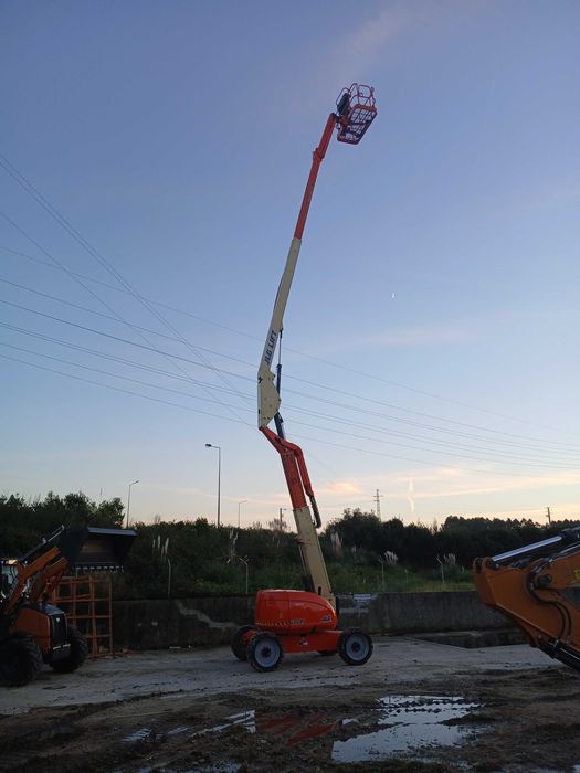 2012 JLG 600AJ plataforma articulada Diesel 20 metros