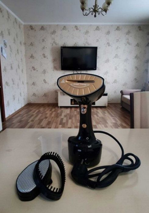 Відпарювач ручний вертикальний для одягу 1800 Вт парова праска
