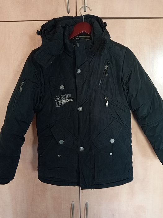 Продам куртка 250 грн