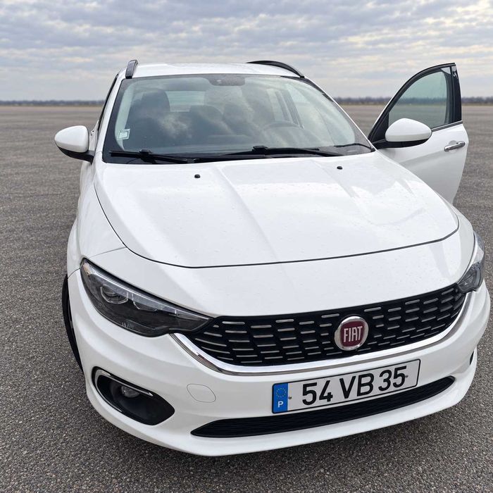 Fiat Tipo Station Wagon 1.3 M-JET 95 cv — Julho de 2018 — photo 2