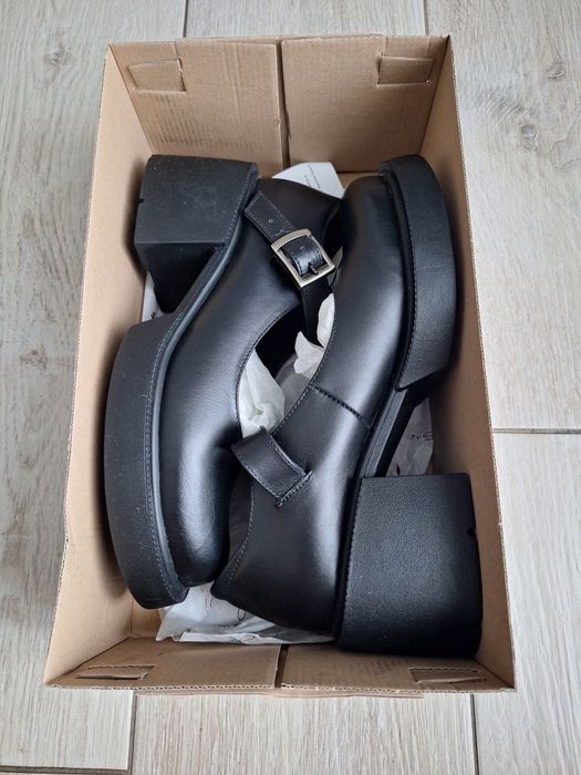 Damskie buty Oleksy rozmiar 39 skóra naturalna - nowe