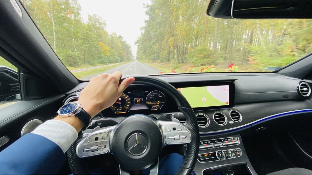 Auto do ślubu, Mercedes E klasa W213 AMG