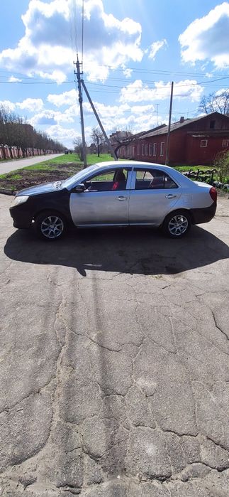 Продам автомобіль джилі мк