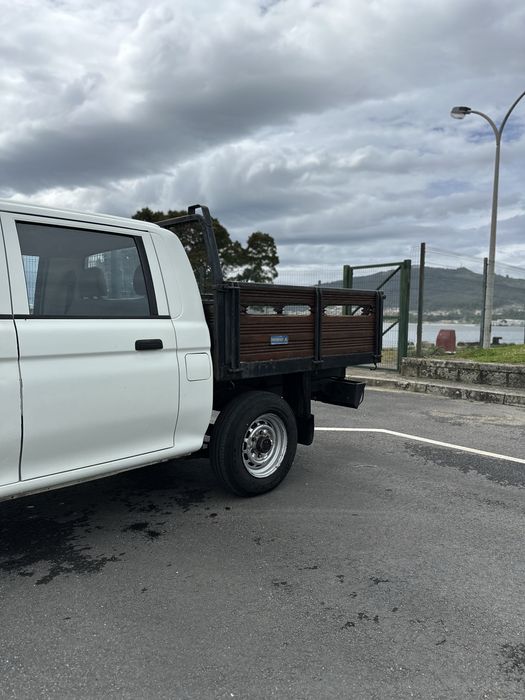 MITSUBISHI L200 4X2  5 lugares