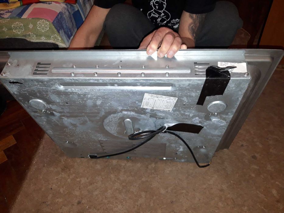 Газова поверхность smeg pgf75-4 срочно продам