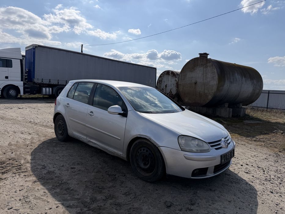 Volkswagen Golf 5 2004 рік 2.0дизель 6 передач