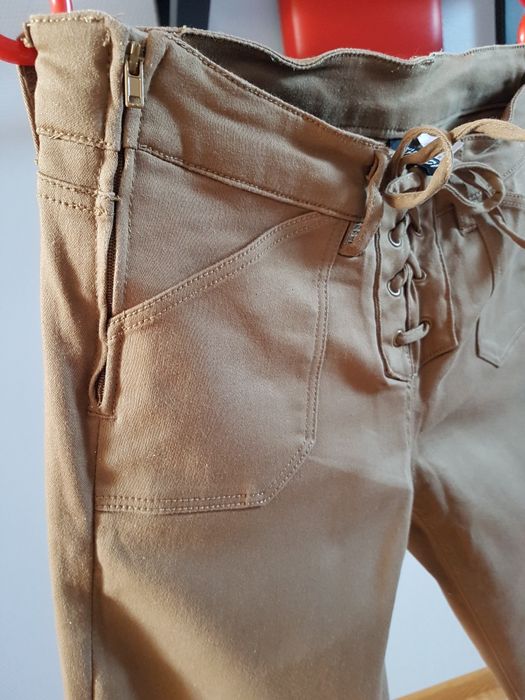 Spodnie H&M. Rozmiar 38