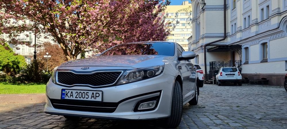 Продам KIA K5 2014 LPI