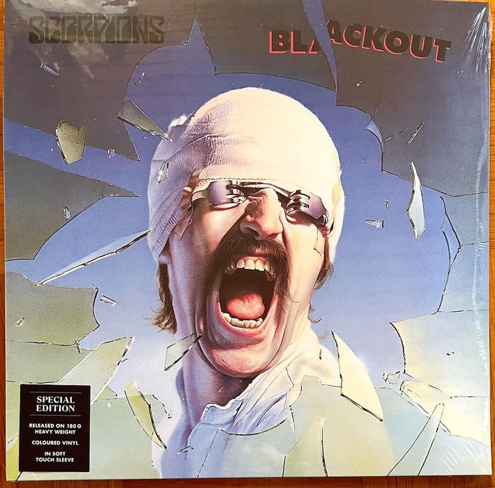 SCORPIONS BLACKOUT サイン入り Amazon.co.jp: Blackout: ミュージック