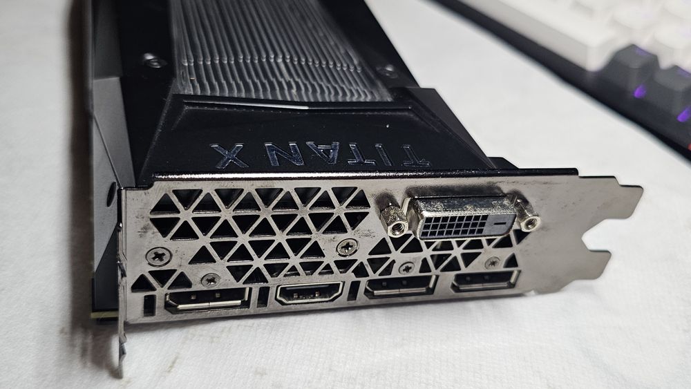 Відеокарта NVIDIA GeForce GTX TITAN X (Pascal) 12GB