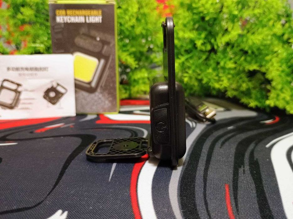 Міні LED ліхтарик брелок, з магнітом та карабіном акумуляторний 500мАг