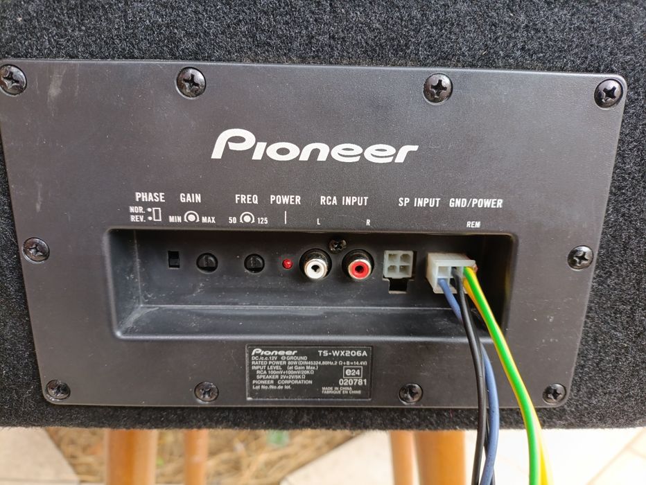 активный сабвуфер Pioneer
