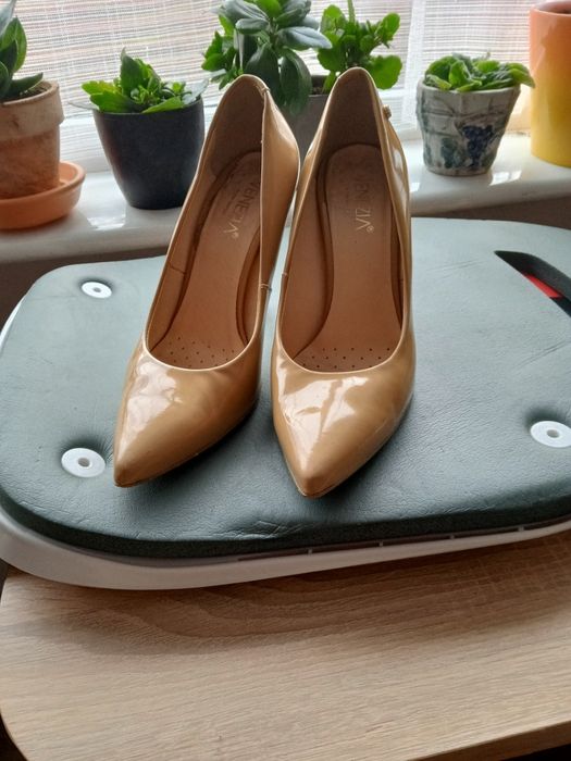 Buty damskie szpilki rozmiar 39
