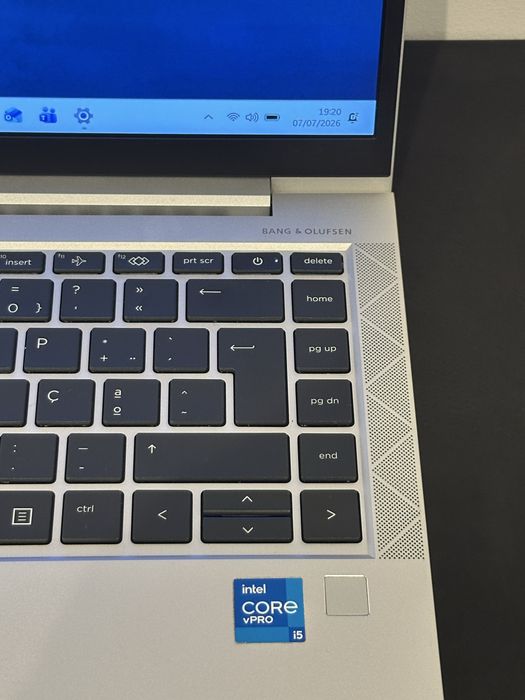 HP Elitebook 840 G8 - como novo