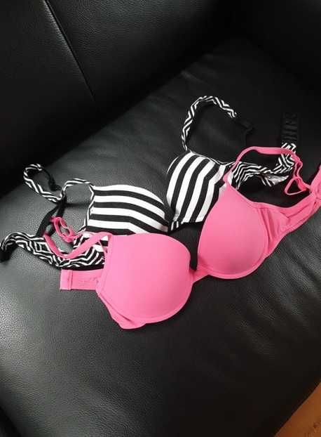 Zestaw biustonoszy push up 75B