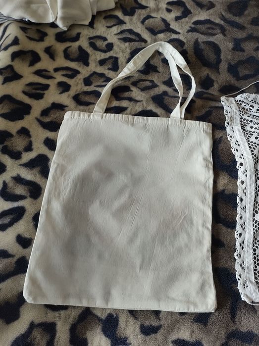 Фартушок з вишивкою