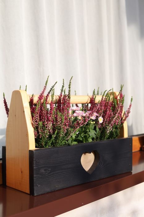 Skrzyneczka na kwiatki, wrzosy, zioła