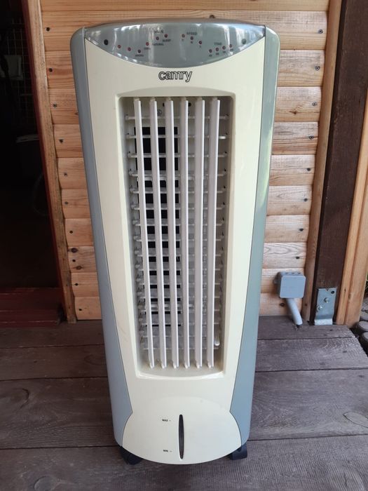 Klimator Camry CR'7901 biało szary 150W