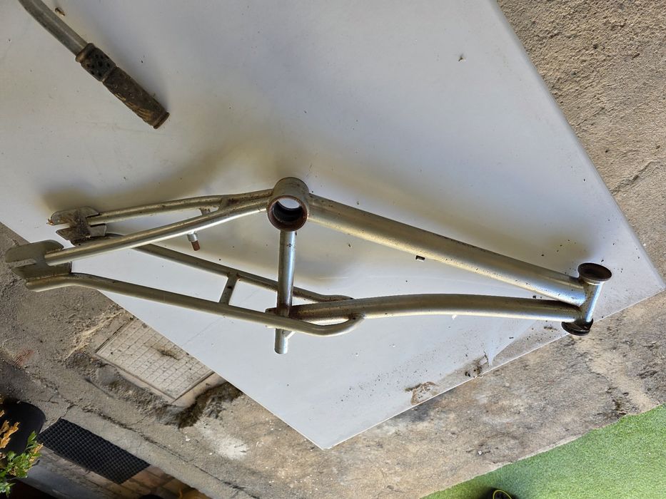 Quadro Gt garfo guiador e avanso