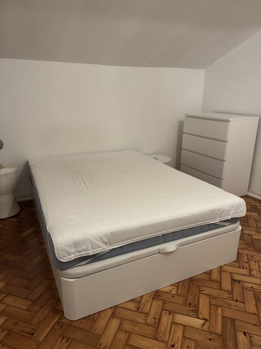 Base sommier + colchão JYSK 140x190 branco