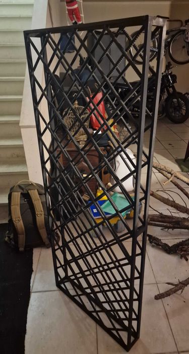 Garrafeira estrutura