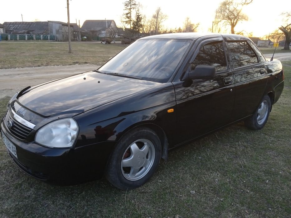 Продам гарну машину